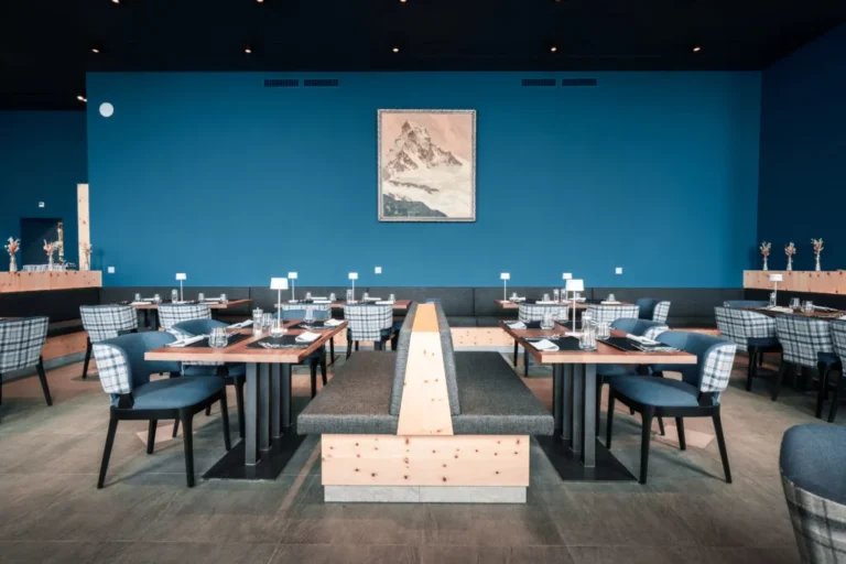 Glacier Alpine Kitchen 2 768x512